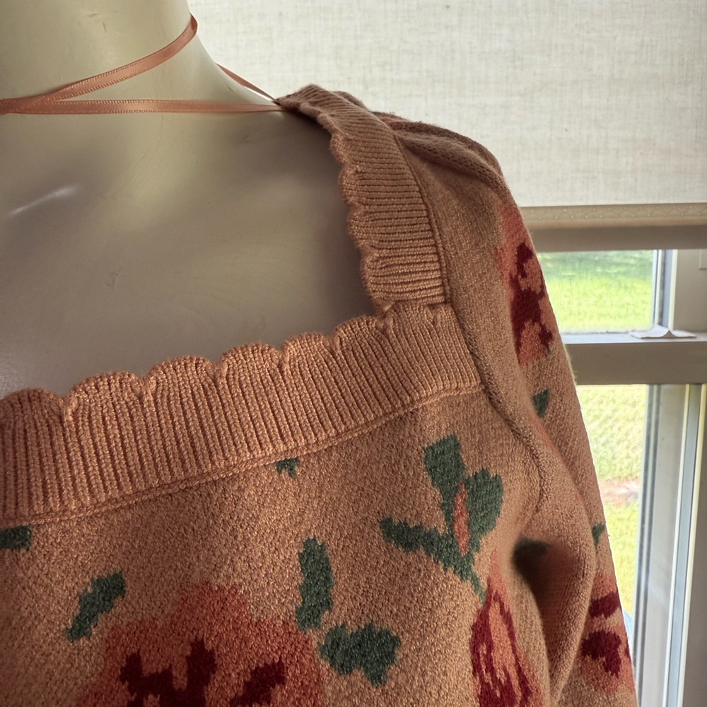 Floral Knit Sweater - Tan and Green